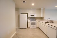 300 Stubblefield Ln, Unit 1103 photo'