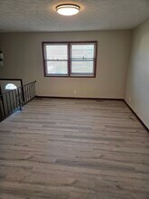 13615 Spring St in Omaha, NE - Building Photo - Building Photo