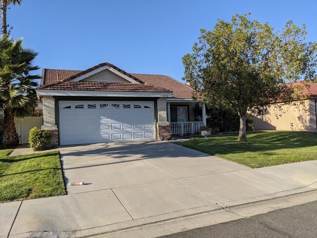 property at 31572 Calle Los Padres