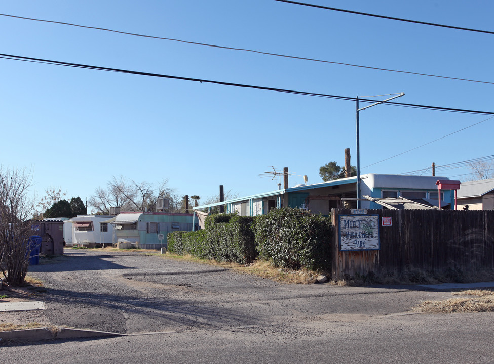 Midtown Mobile Home Park in Tucson, AZ - Foto de edificio