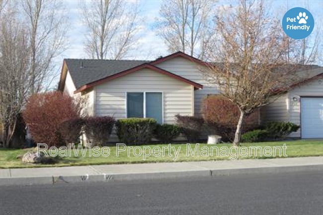 property at 737 NE Nickernut Ave