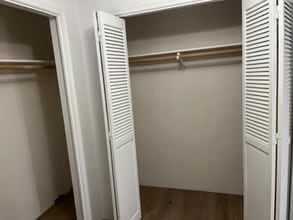 25 Donna Way in Central Point, OR - Foto de edificio - Building Photo