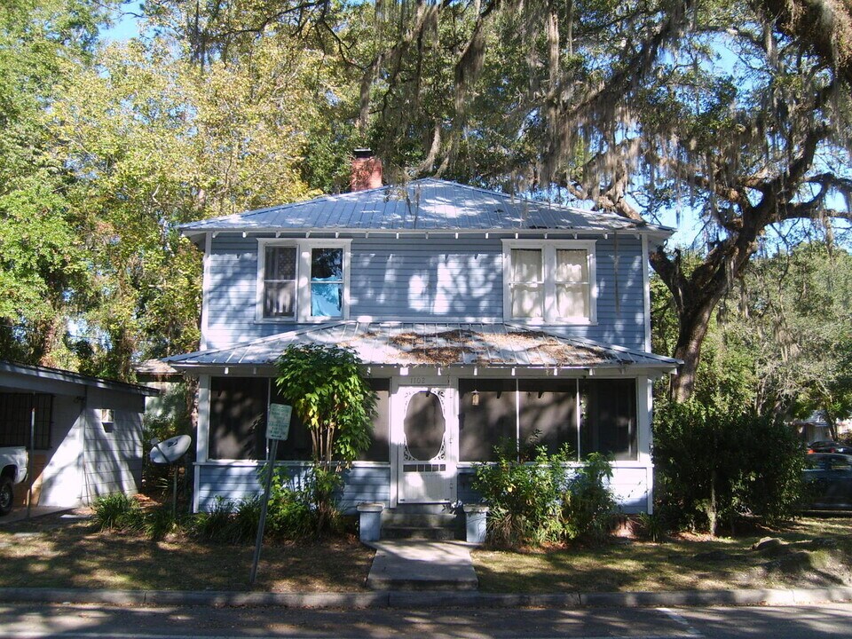 1104 NW 3rd Ave in Gainesville, FL - Building Photo