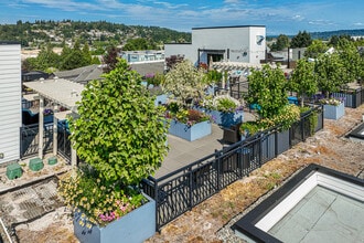 Merrill Gardens at Renton Centre in Renton, WA - Building Photo - Building Photo