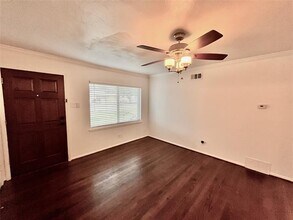 421 Jolee St in Richardson, TX - Building Photo - Building Photo