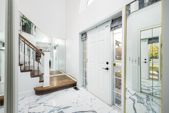 4025 Rolling Meadow Ln in Ypsilanti, MI - Building Photo - Building Photo