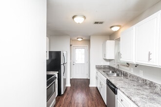 9 Tindell Ct in Columbia, SC - Building Photo - Building Photo