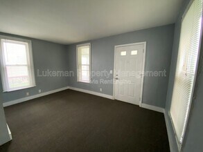 727 Wheaton Ave in Kalamazoo, MI - Building Photo - Building Photo