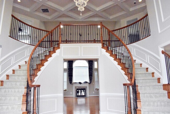 10621 Smith Pond Ln in Manassas, VA - Building Photo - Building Photo