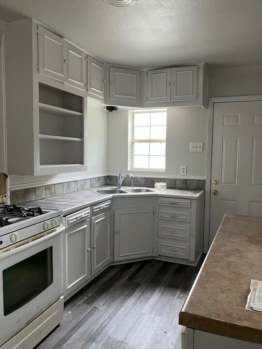 2713 Pine Ave in Waco, TX - Building Photo