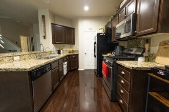 3327 Barkstone Dr in Riverside, CA - Building Photo - Building Photo