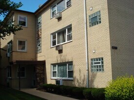 3804 North Harlem Avenue, Unit #2 in Chicago, IL - Building Photo