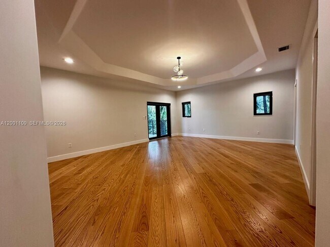 223 NW 129th Ave in Miami, FL - Building Photo - Building Photo