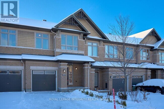 870 Fletcher Cir in Ottawa, ON - Building Photo - Building Photo