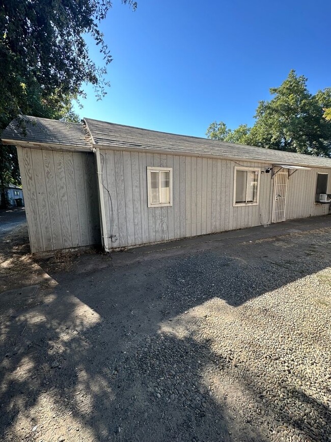 property at 1309 Hemlock St
