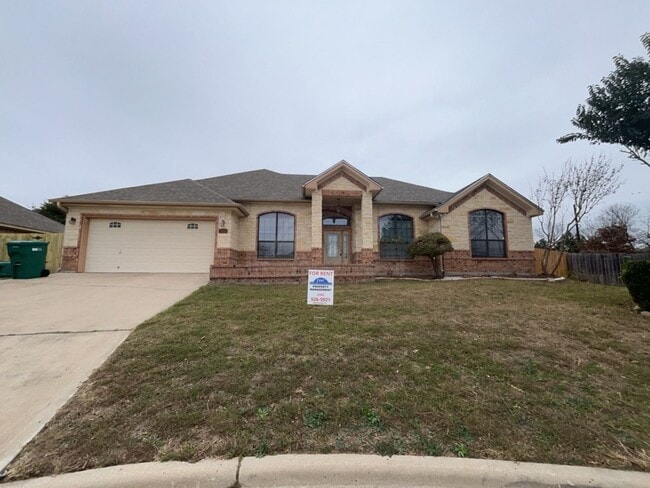 203 Weeping Willow Ct