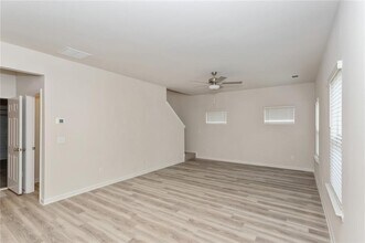 604 Mackenzie Cv in Villa Rica, GA - Building Photo - Building Photo