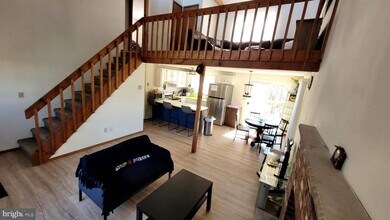 7688 Fawn Ln in Tobyhanna, PA - Building Photo - Building Photo