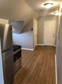 3300 Windsor Ave, Unit 3 photo'