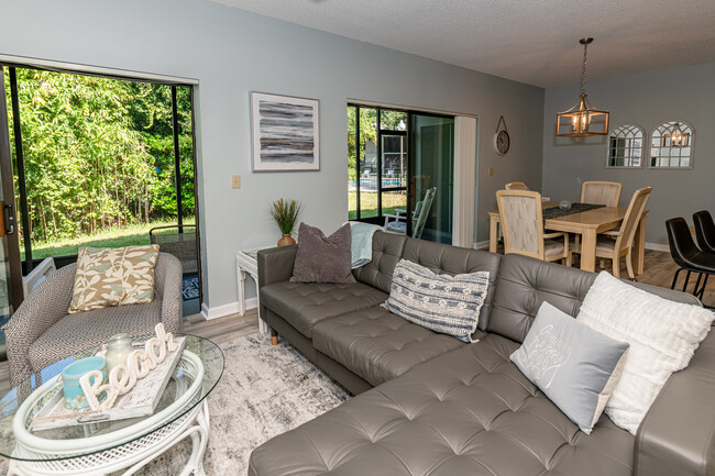 property at 25 Talavera Ct