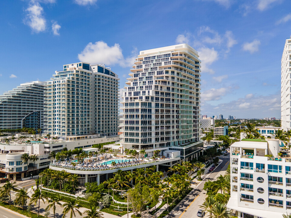 Four Seasons Private Residences in Fort Lauderdale, FL - Building Photo