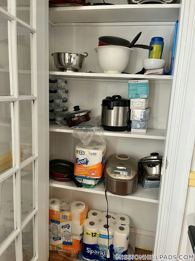 2 Mission St in Boston, MA - Building Photo - Building Photo