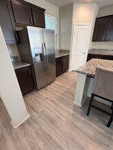 40078 Calle Real in Murrieta, CA - Building Photo - Building Photo