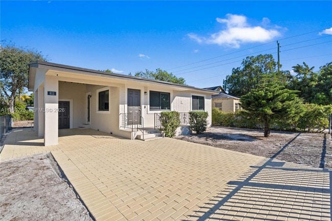 property at 811 NW 115th St