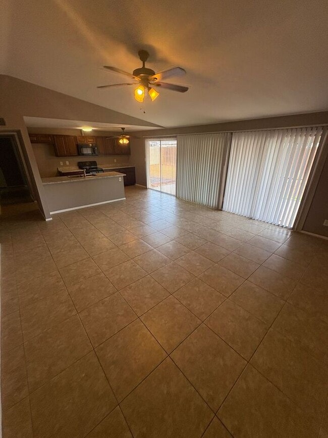 property at 8002 W Mariposa Dr