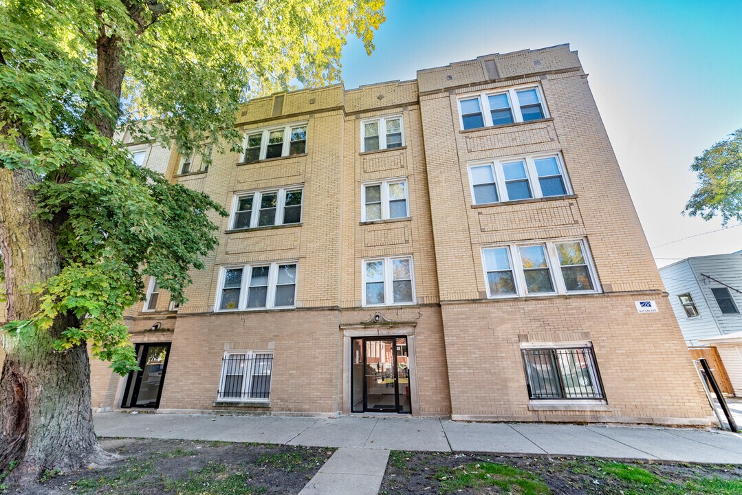 1503 W Albion Ave in Chicago, IL - Building Photo