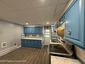 1706 Prospect Ave in Scranton, PA - Building Photo - Building Photo