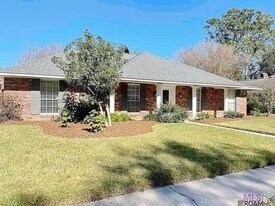 10727 Danbury Dr, Unit F4 in Baton Rouge, LA - Building Photo