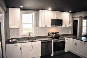 2 Sunnyside St in Boston, MA - Building Photo - Building Photo