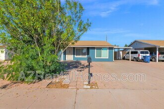 2210 W Hermosa Dr in Tempe, AZ - Building Photo - Building Photo