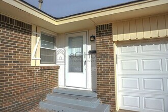 2017 N Keeton Ave in Bethany, OK - Building Photo - Building Photo