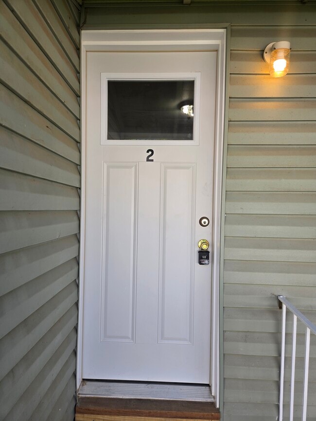 726 W Clay St, Unit # 2 in Collinsville, IL - Building Photo - Building Photo