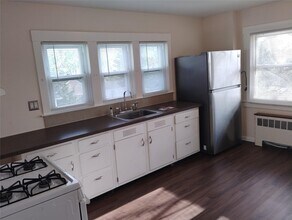 68 Jennings Ave in Patchogue, NY - Building Photo - Building Photo