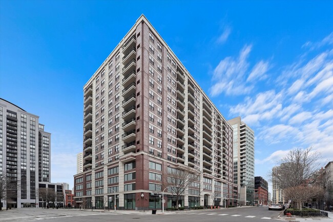 property at 451 W Huron St