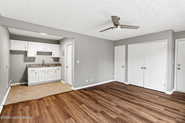 1219 S 6th St in Louisville, KY - Building Photo - Building Photo