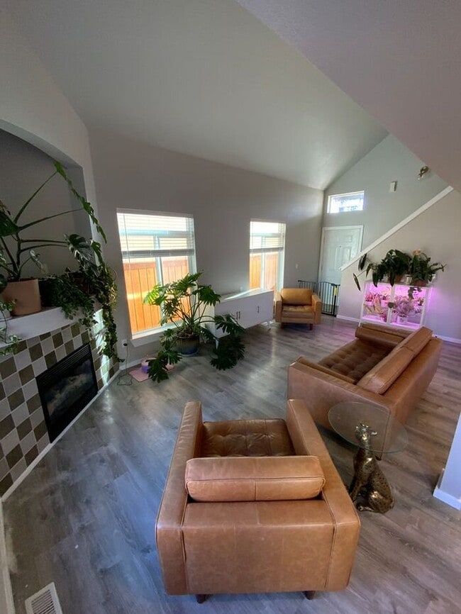 2305 179th St Ct E in Tacoma, WA - Building Photo - Building Photo