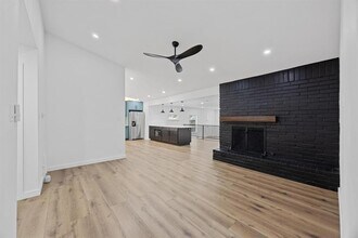 1500 Chippeway Ln in Austin, TX - Building Photo - Building Photo