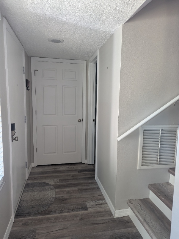 9209 Seminole Blvd in Seminole, FL - Building Photo - Building Photo