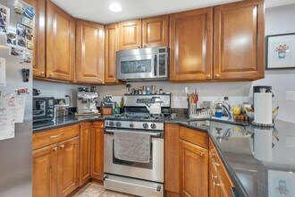 727 Monroe St in Hoboken, NJ - Building Photo - Building Photo
