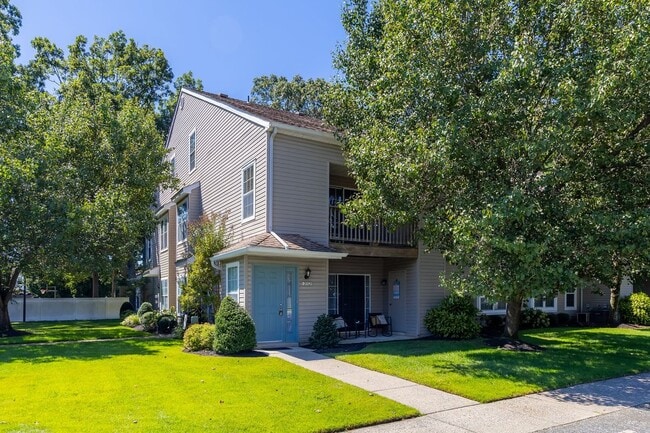 property at 2002 Tanglewood Ct