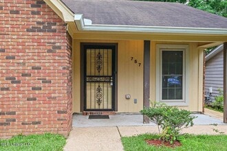 757 Sandy Ln in Pearl, MS - Building Photo - Building Photo