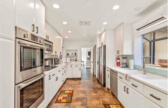 1223 E San Lorenzo Rd in Palm Springs, CA - Building Photo - Building Photo