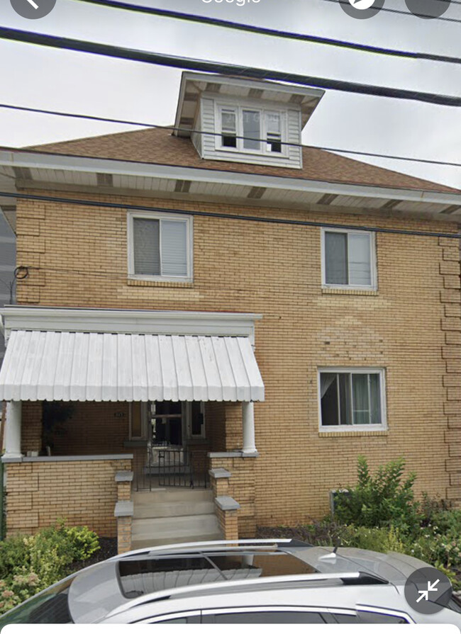 217 Halket St, Unit Studio