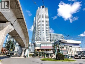 489 Interurban Wy in Vancouver, BC - Building Photo