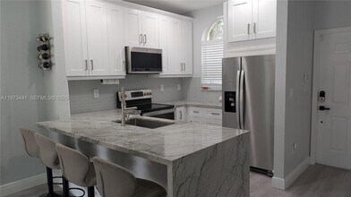 14114 SW 51st Ln in Miramar, FL - Building Photo - Building Photo