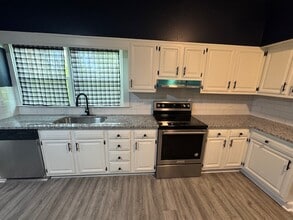 3955 Clover Dr in Newburgh, IN - Building Photo - Building Photo